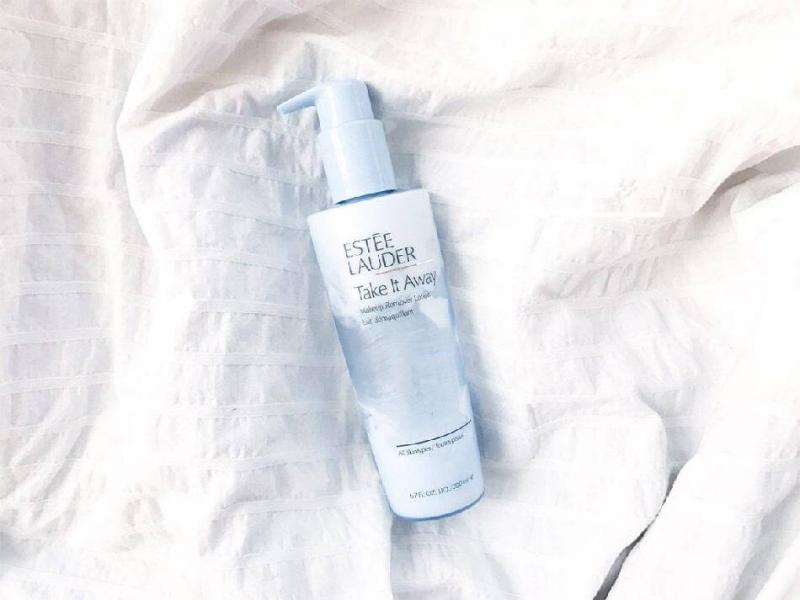 ﻿Sữa tẩy trang Estée Lauder Take It Away Makeup Remover Lotion