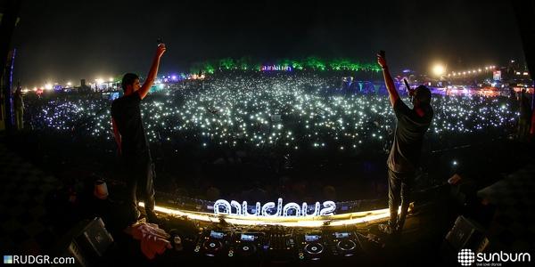 Dimitri Vegas & Like Mike