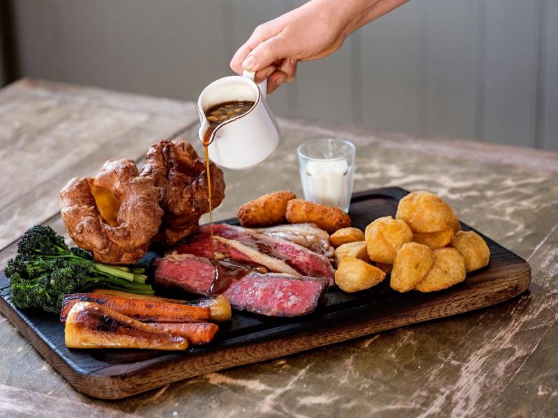 Sự đa dạng, hài hòa về màu sắc của Sunday Roast