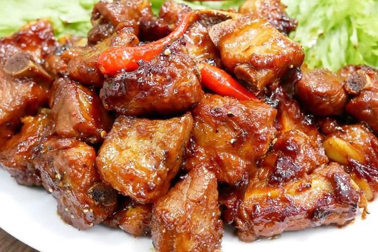 Món sườn ram cho ngày đông gió lạnh