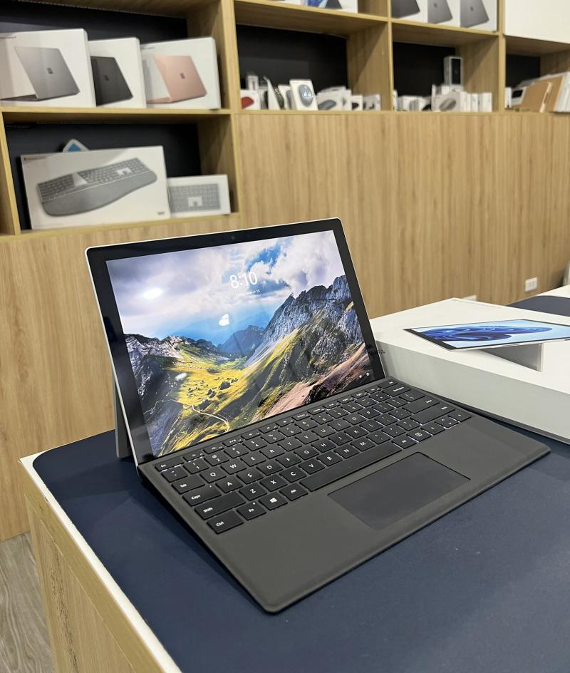 Surface Việt