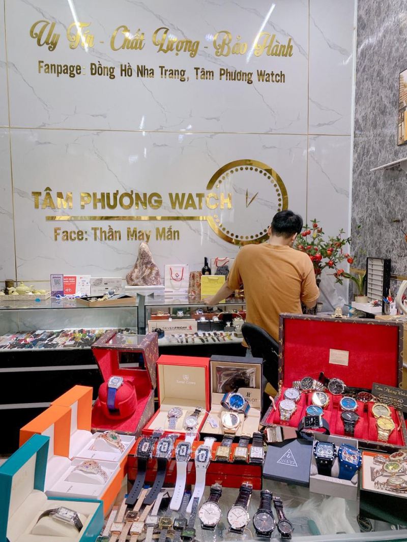 Tâm Phương Watch