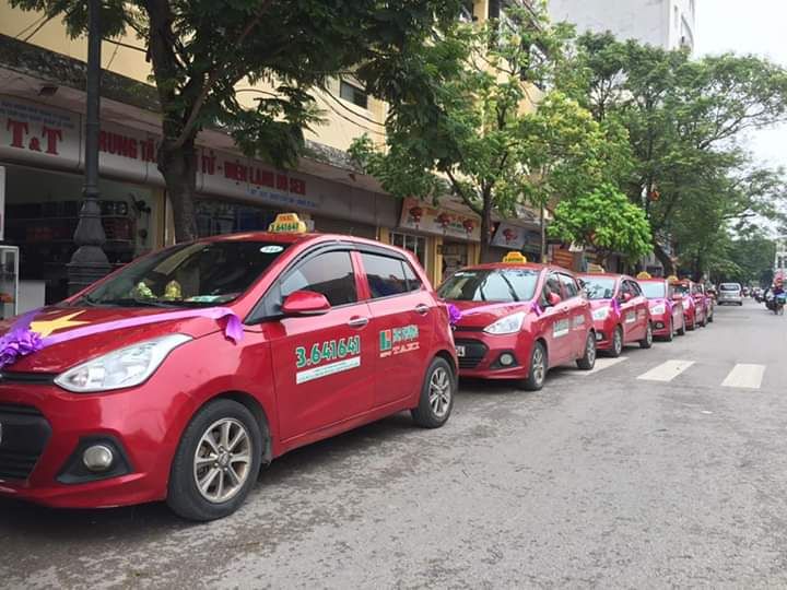 Taxi Hoa Phượng