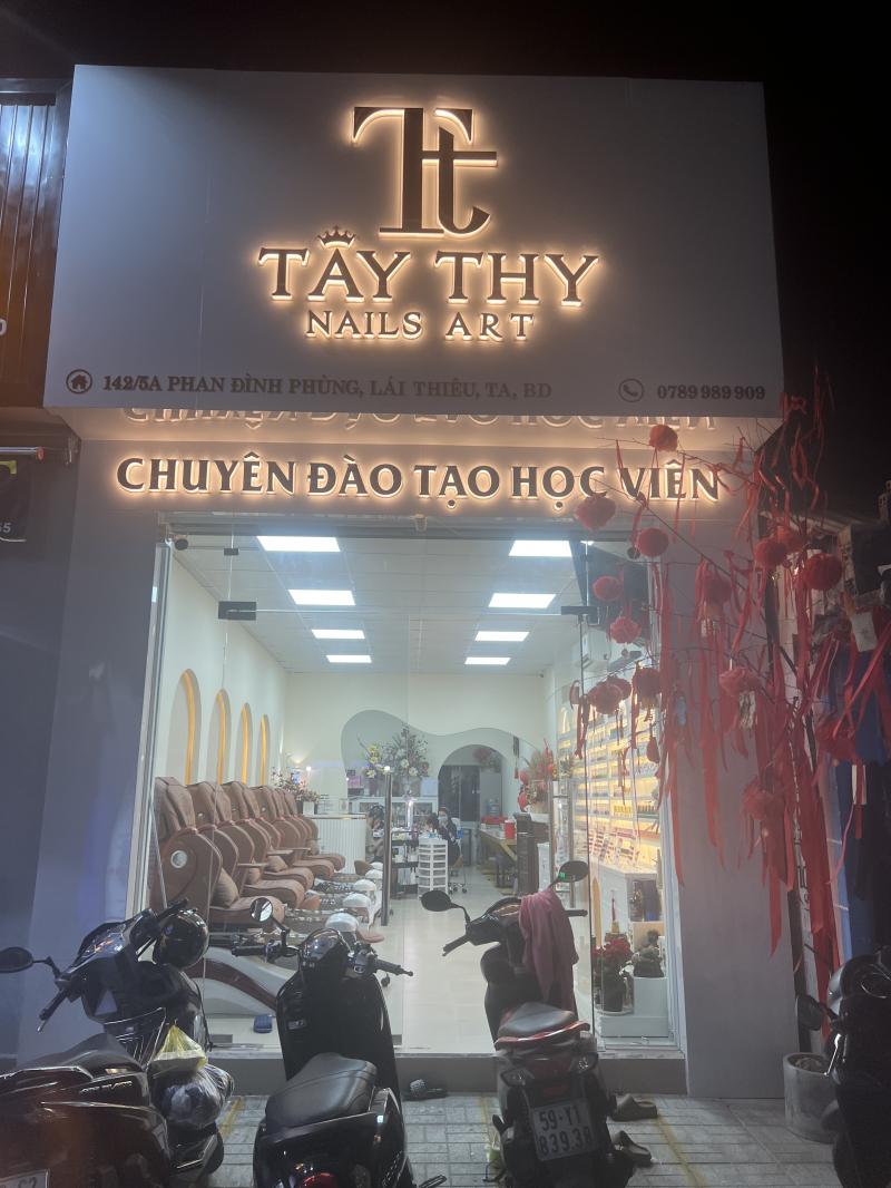 Tây Thy Nails