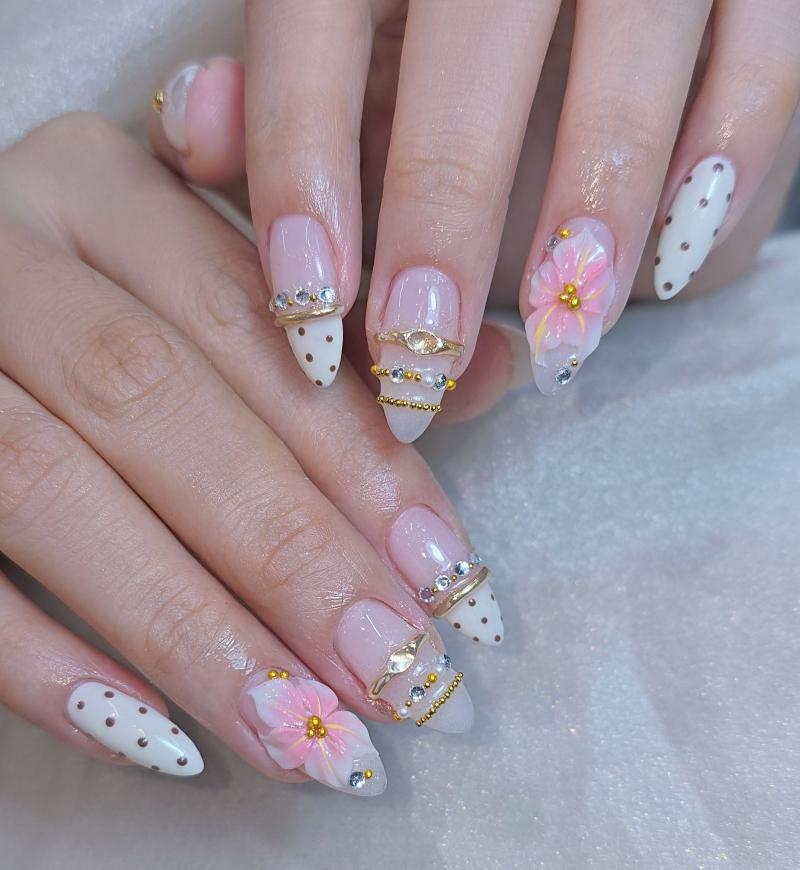 Taylor Nail Bar