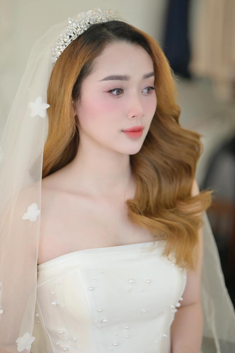 Tee Bridal