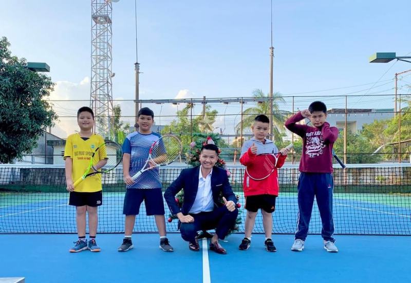 Trung tâm Tennis Đạt Phát