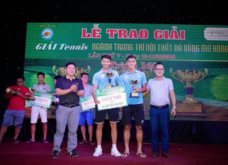 Trung tâm Tennis Đạt Phát