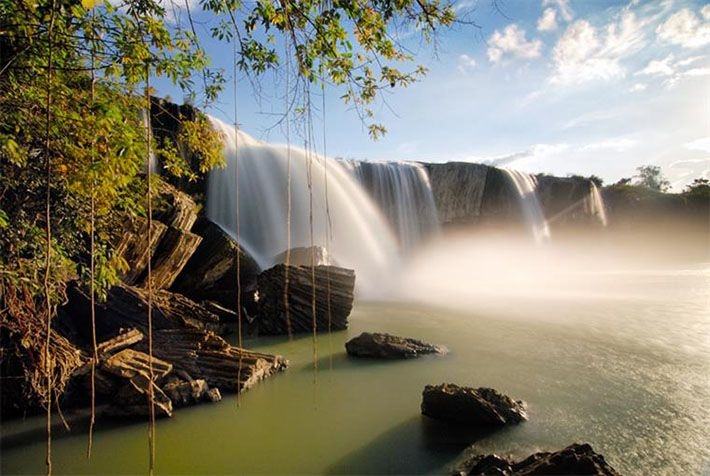 Dray Nur . Waterfall