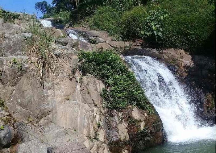 Khun Tat Waterfall