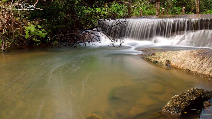 Khu du lịch Thác Mai