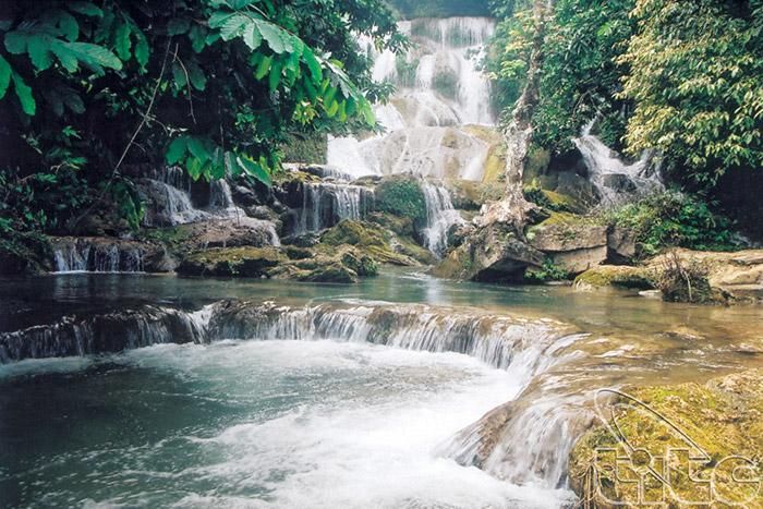 Thác Mơ huyện Na Hang - Tuyên Quang