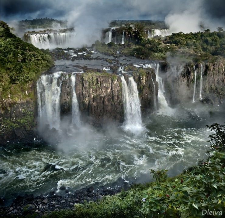 Vành móng ngựa Iguazu