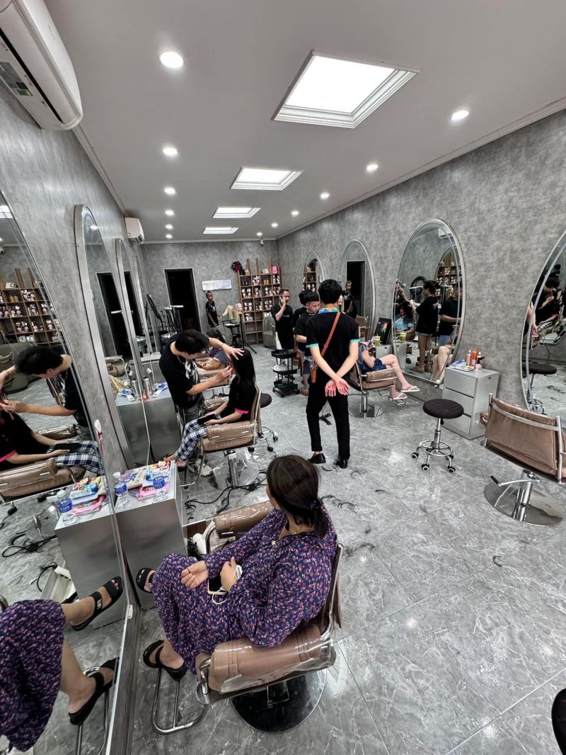 THÁI BẢO HAIR SALON