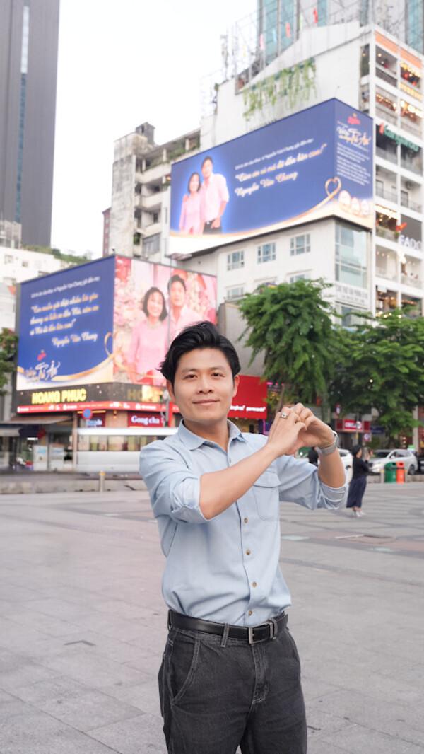 Chia sẻ ảnh gia đình để có cơ hội đưa gia đình xuất hiện trên các bảng quảng cáo lớn