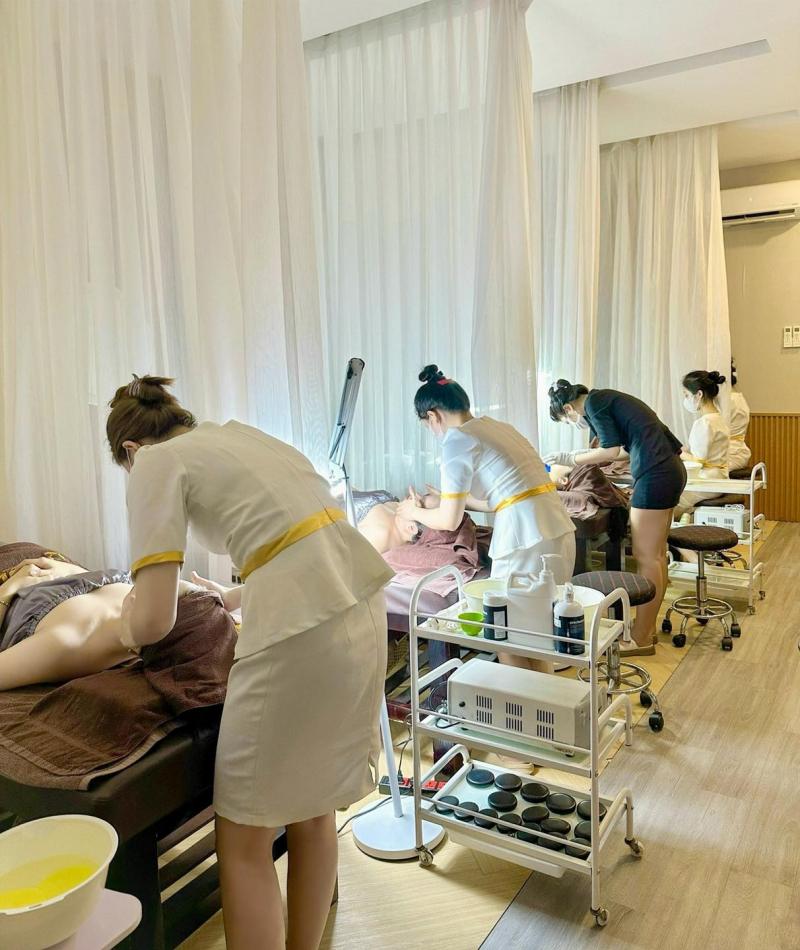 Thẩm Mỹ Queen Spa