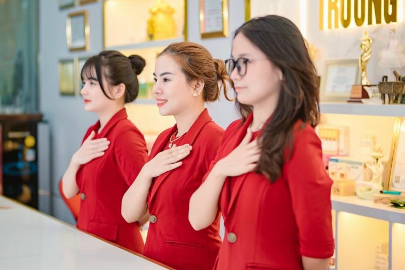 Thẩm Mỹ Trương Kiều Xuân