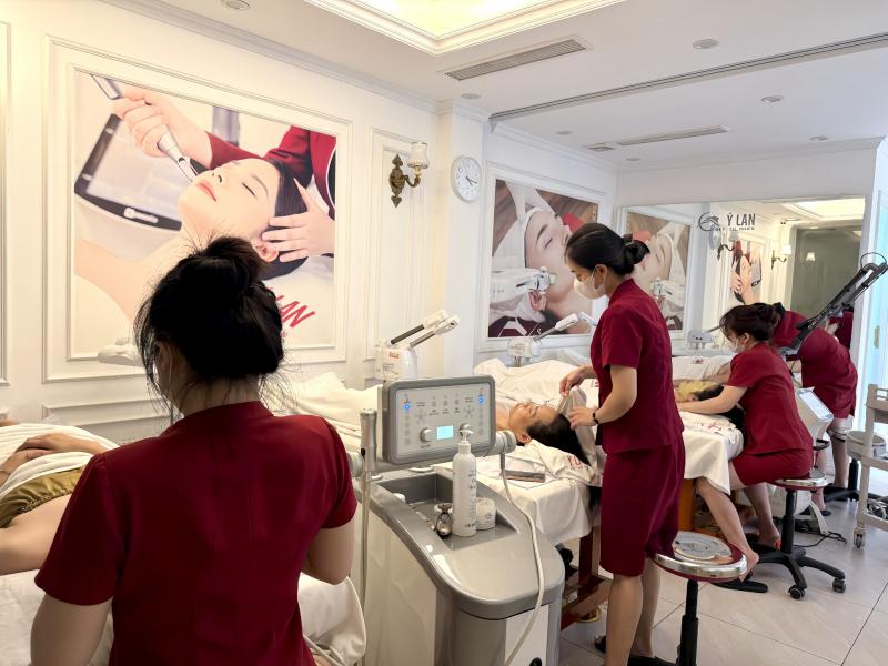 Thẩm Mỹ Viện Ý Lan