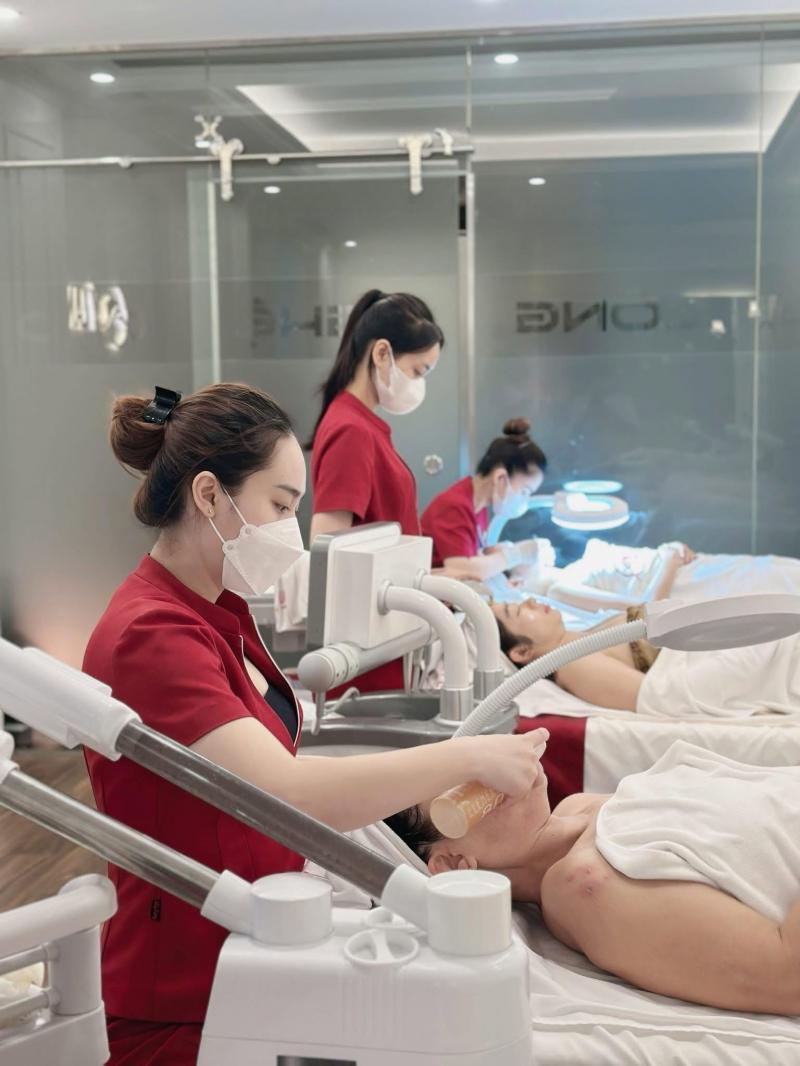 Thẩm mỹ viện Ý Lan