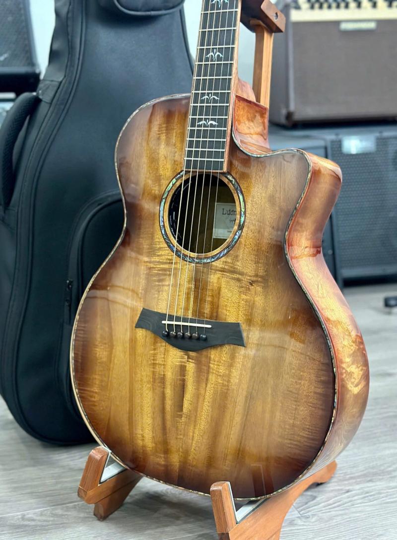 Thân Nguyễn Music