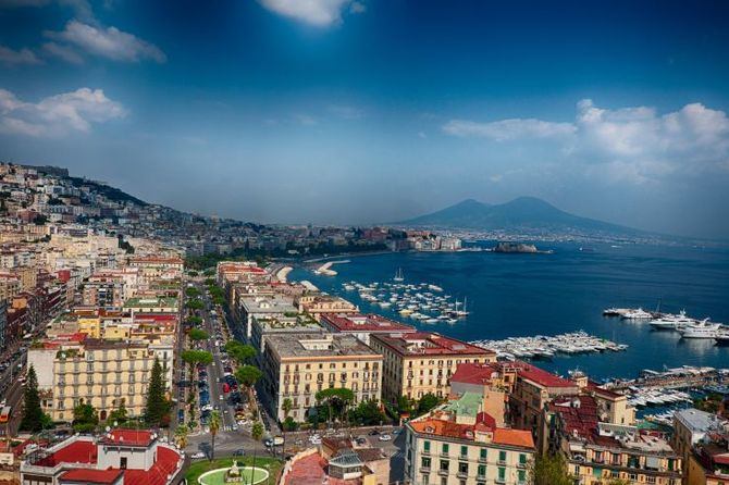 Thành phố Naples