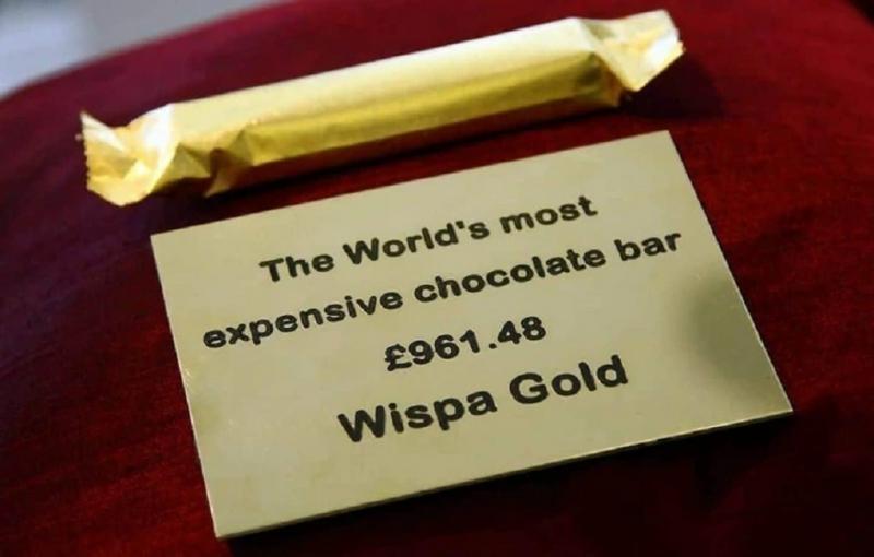 Thanh sô cô la vàng Cadbury Wispa