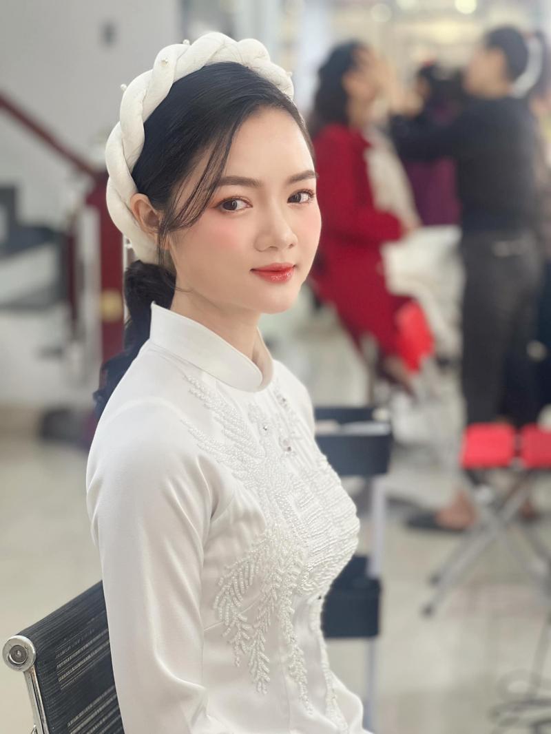 Thanh Thủy Make up