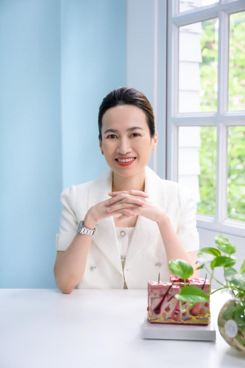 Bác sĩ Tô Lan Phương - 