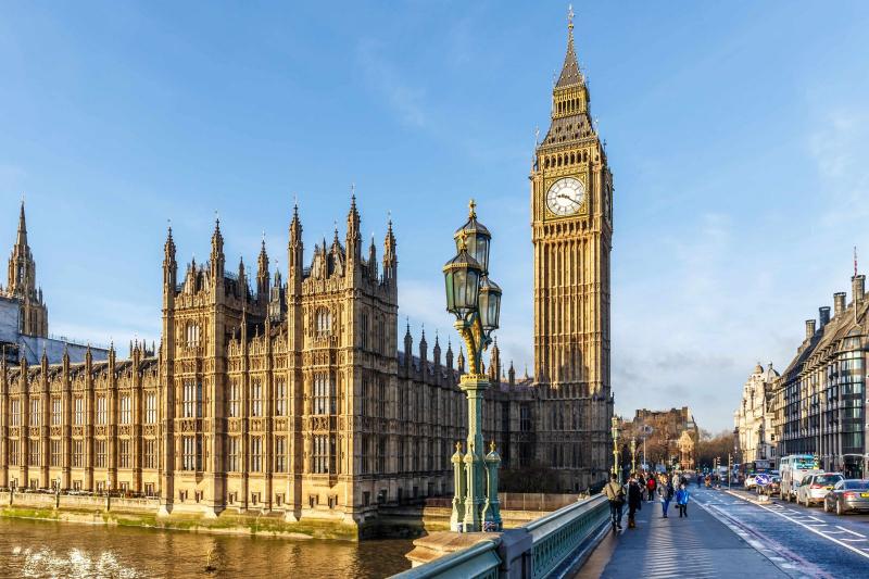 Tháp đồng hồ Big Ben