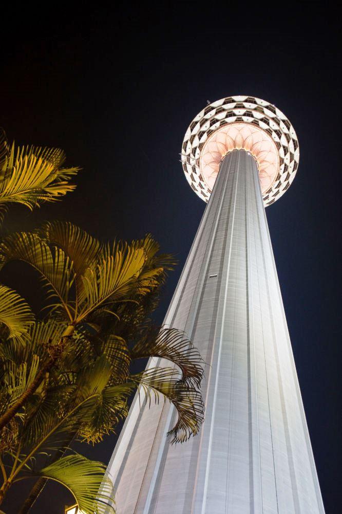 Tháp KL - Malaysia (Ảnh minh hoạ)