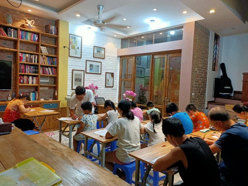 Top 9 giáo viên dạy luyện chữ đẹp nổi tiếng nhất Hà Nội - toplist.vn