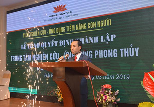 Thầy phong thủy Phạm Đình Huyến