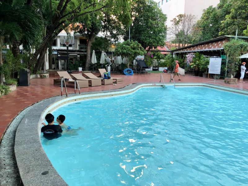 Thầy Vinh dạy bơi ở Nha Trang