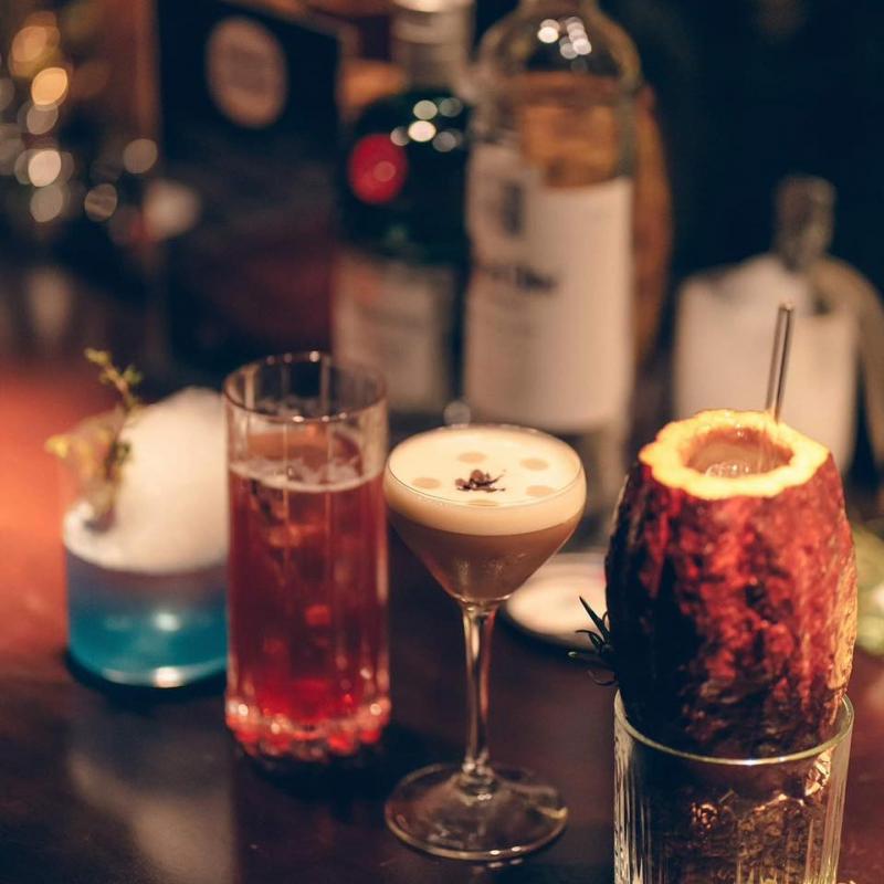 Rabbit Hole với những ly cocktail độc đáo và thú vị