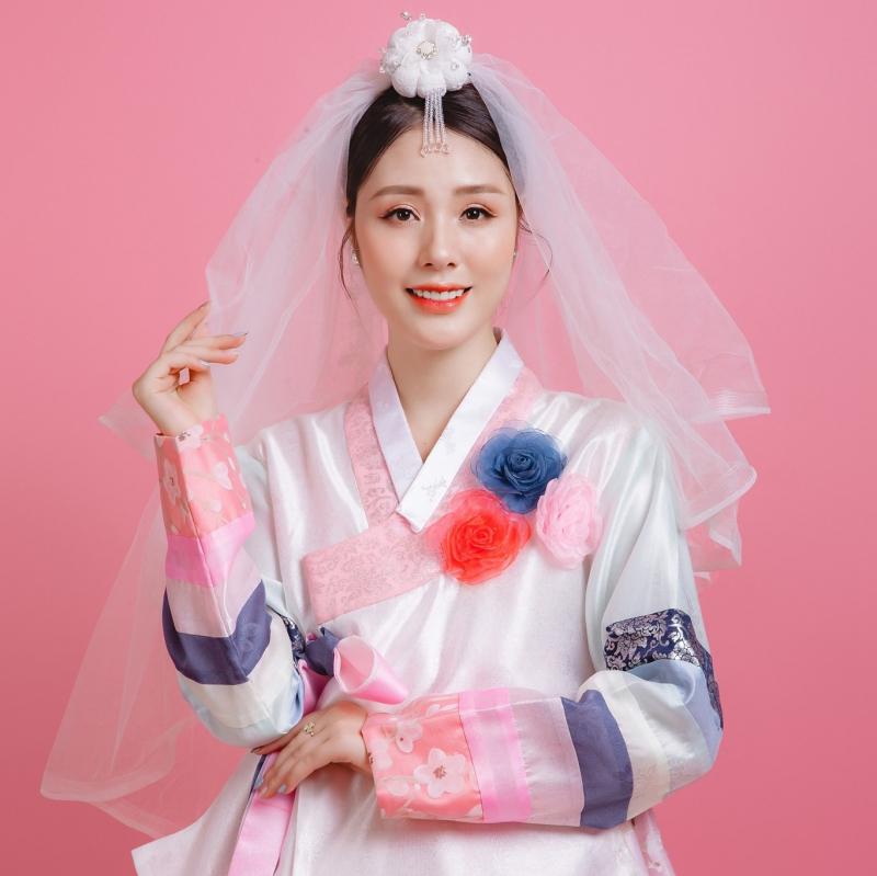 The Jovial Studio cho thuê hanbok chụp ảnh