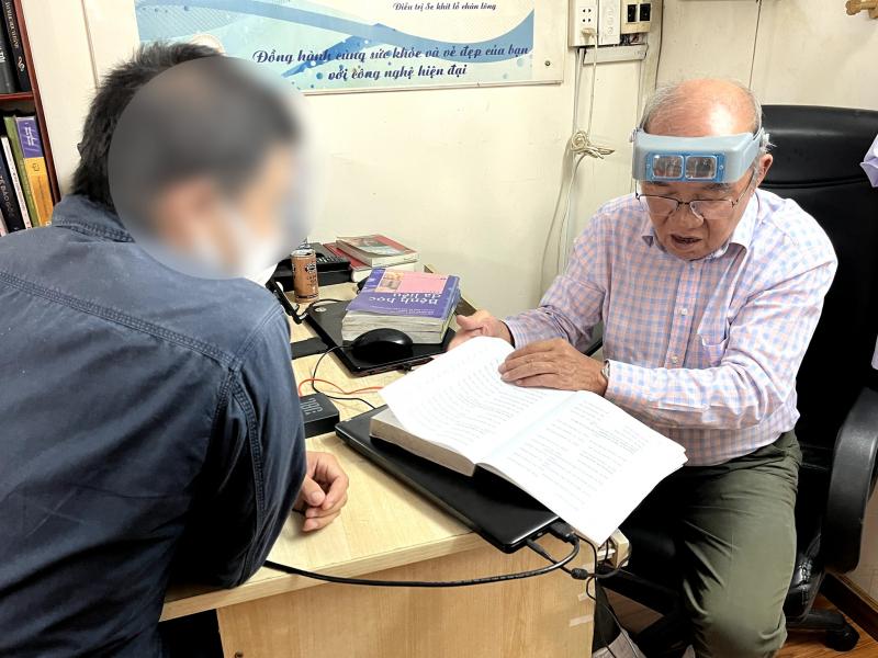 TS. Bác sĩ Da liễu Trần Thịnh