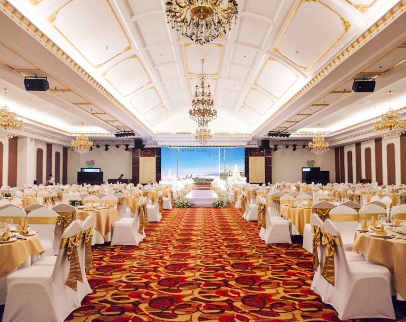 The Mira Hotel and Convention Center