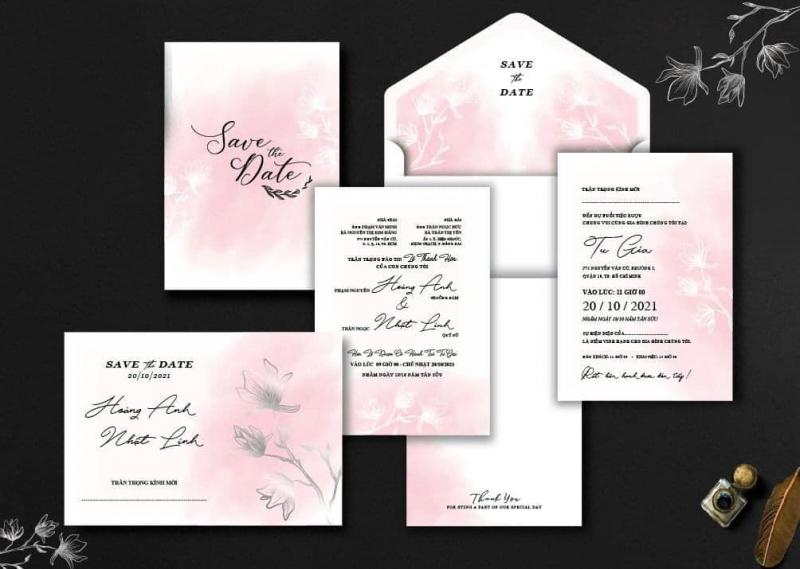 Để tìm một địa chỉ in thiệp cưới tại Quy Nhơn, bạn không cần phải tìm kiếm nữa. Tiệm in thiệp cưới của chúng tôi cung cấp cho bạn một dịch vụ in ấn đầy đủ và chuyên nghiệp, cùng với hàng trăm mẫu thiết kế thiệp cưới đáng yêu, nhằm đem đến cho bạn một ngày cưới đẹp nhất.