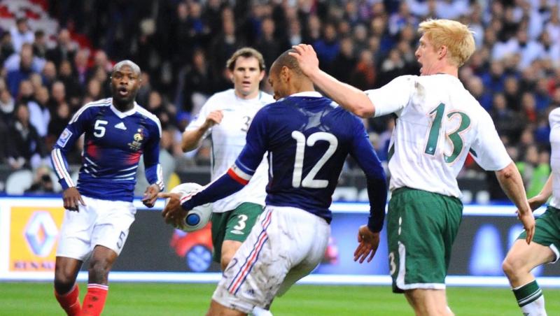 Thierry Henry trong trận gặp Ireland