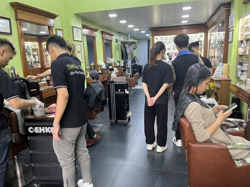 Thịnh Tóc Vàng Hair Salon