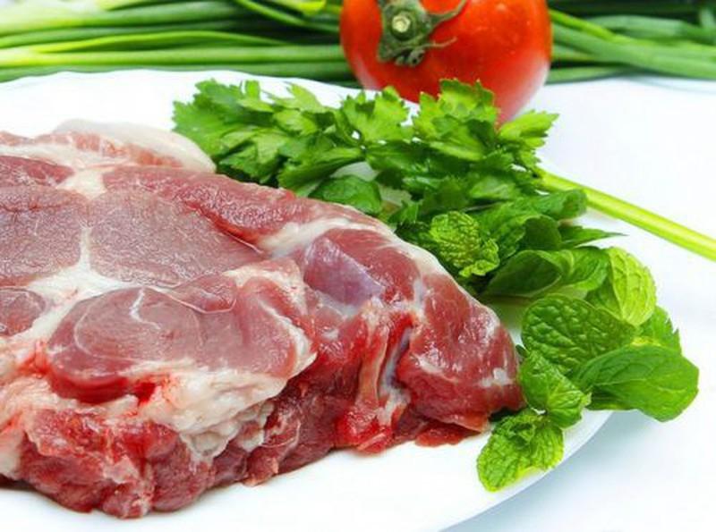 Thịt nạc cung cấp một nguồn protein lành mạnh cùng rất nhiều chất dinh dưỡng khác sẽ giúp bạn giảm béo bụng nhanh chóng