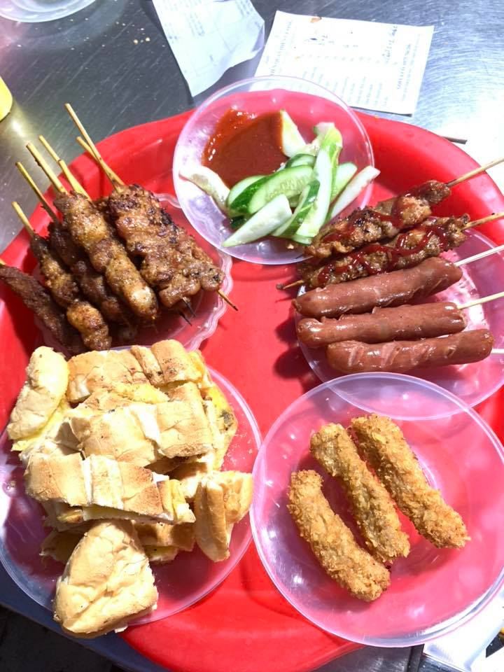 Quán ăn ngon tại phố Lương Đình Của - Hà Nội