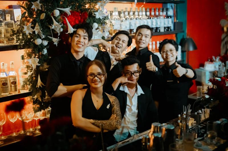 THƠM Cocktail Bar