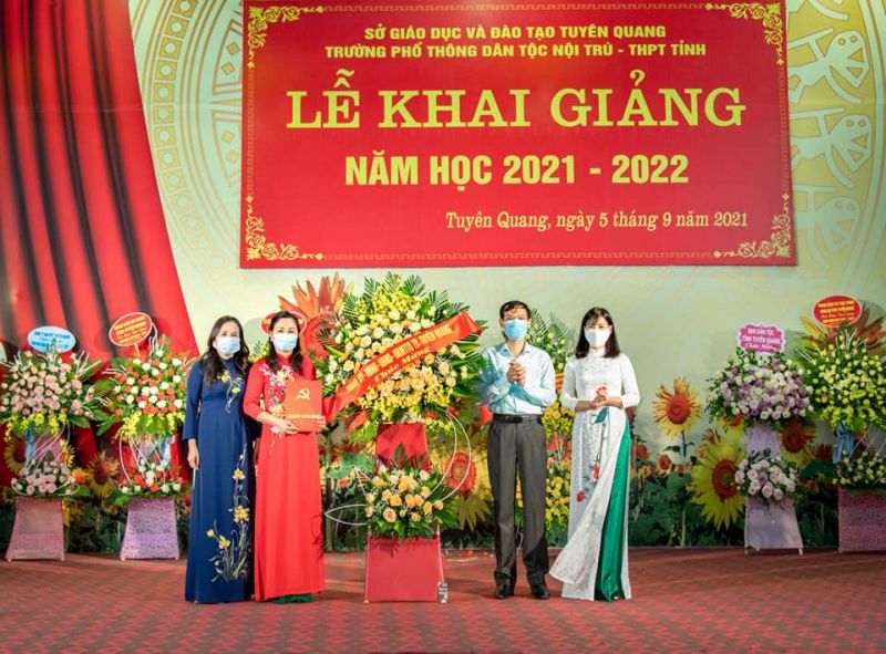 Lễ khai giảng Trường Phổ thông Dân tộc nội trú (PTDTNT)