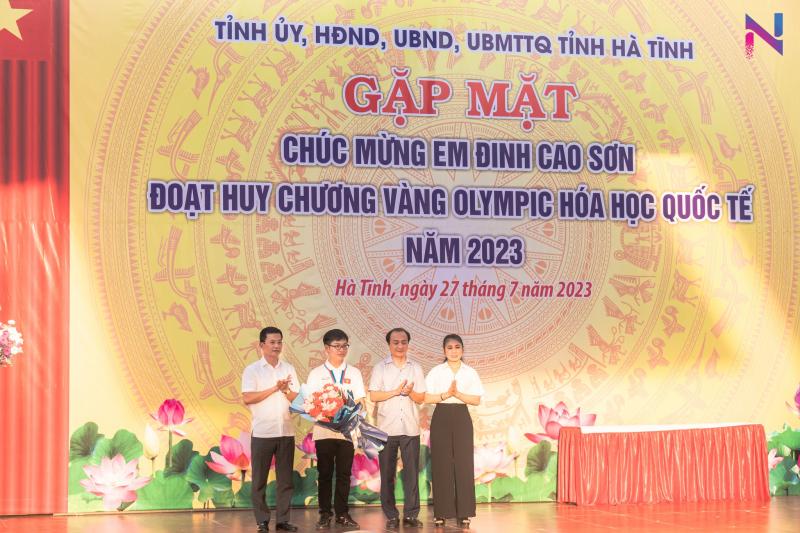 Chương trình gặp mặt học sinh đạt huy chương vàng Olympic hóa học quốc tế 2023