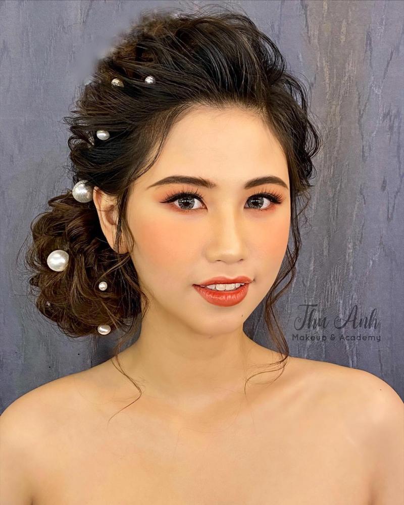 THU ANH MAKEUP ACADEMY