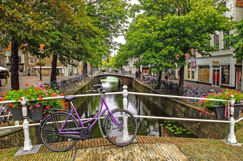 Thủ đô Amsterdam - Một thủ đô thanh bình nhưng cũng đầy cuấn hút