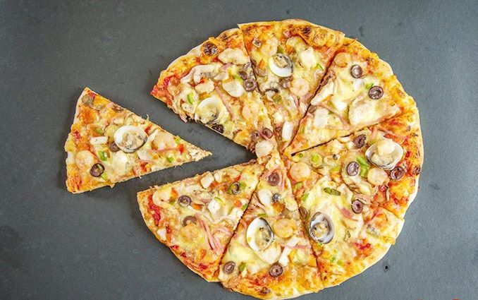 Thực phẩm đóng gói sẵn – bánh pizza đông lạnh