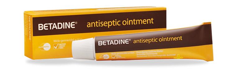 Thuốc Betadine trị viêm lỗ chân lông