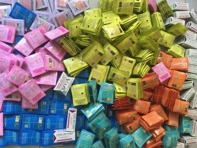 Thuốc Tắm Cho Chim Chào Mào Bác Sĩ